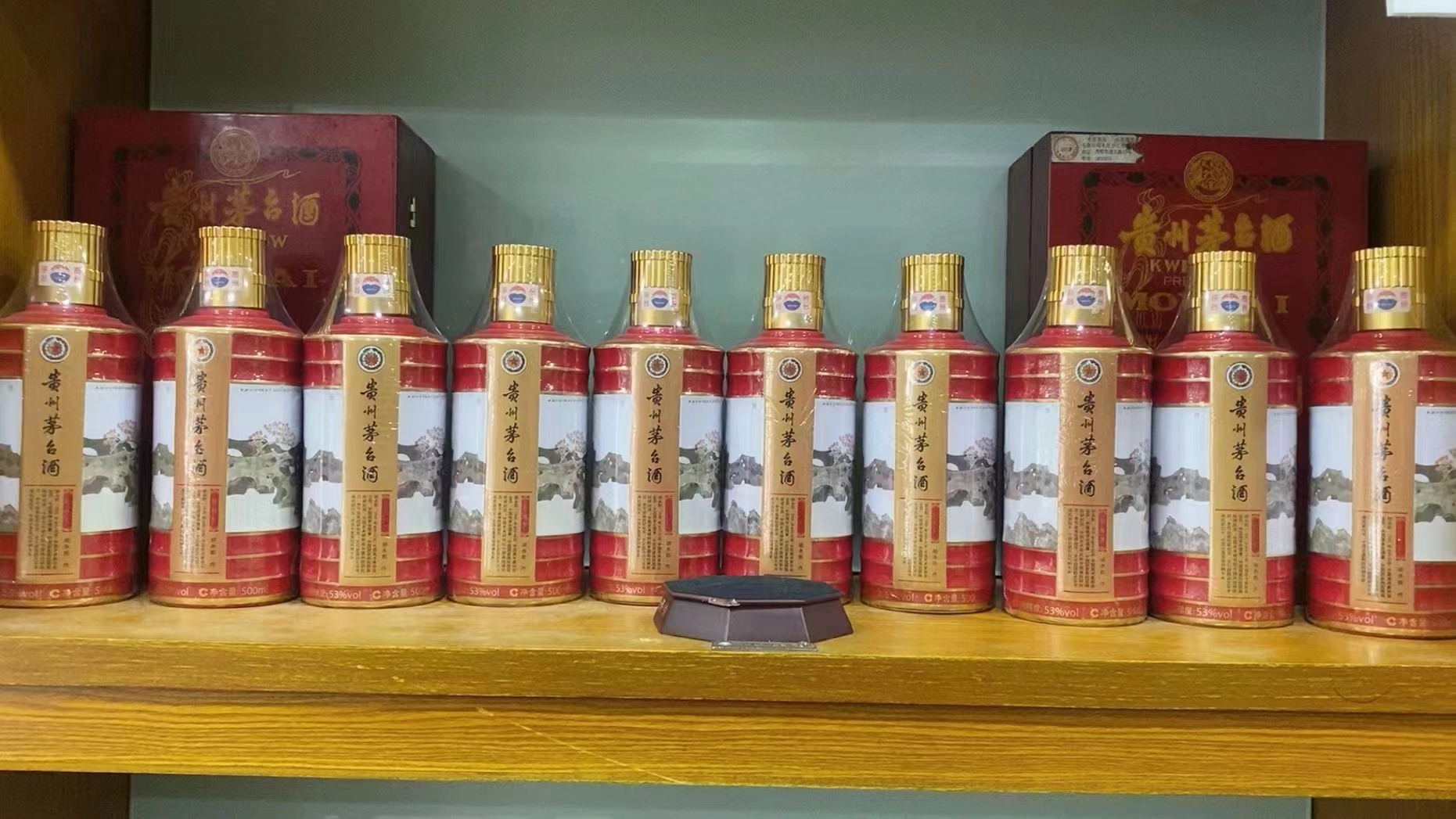 青湖路街道回收50年茅台礼盒多少钱（最新更新行情）